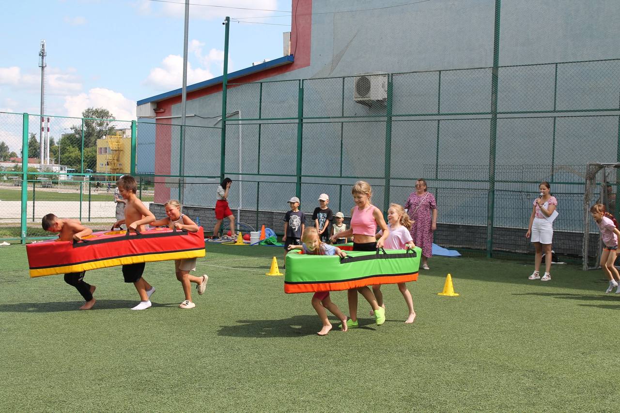 Сильные и смелые