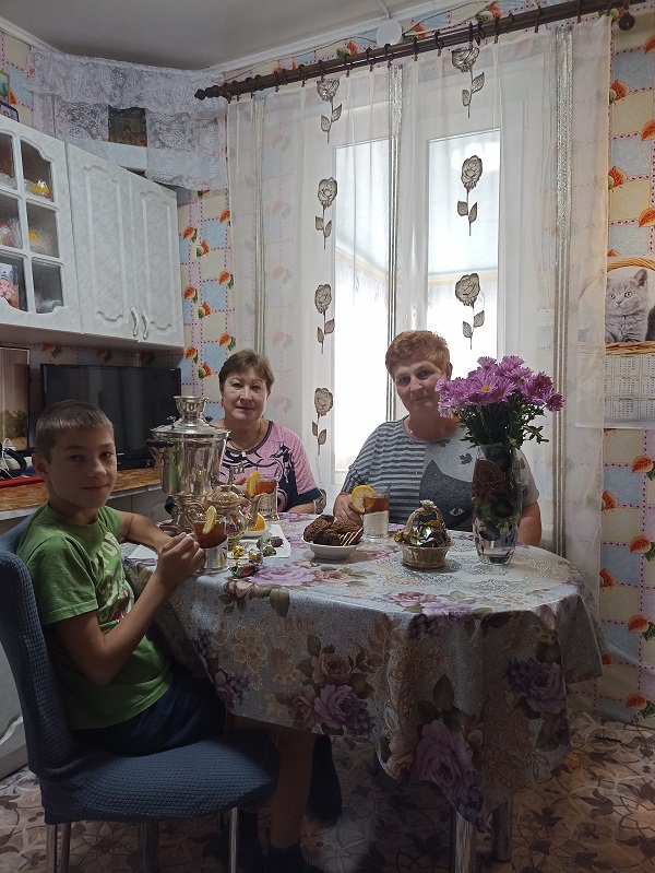 День граненого стакана