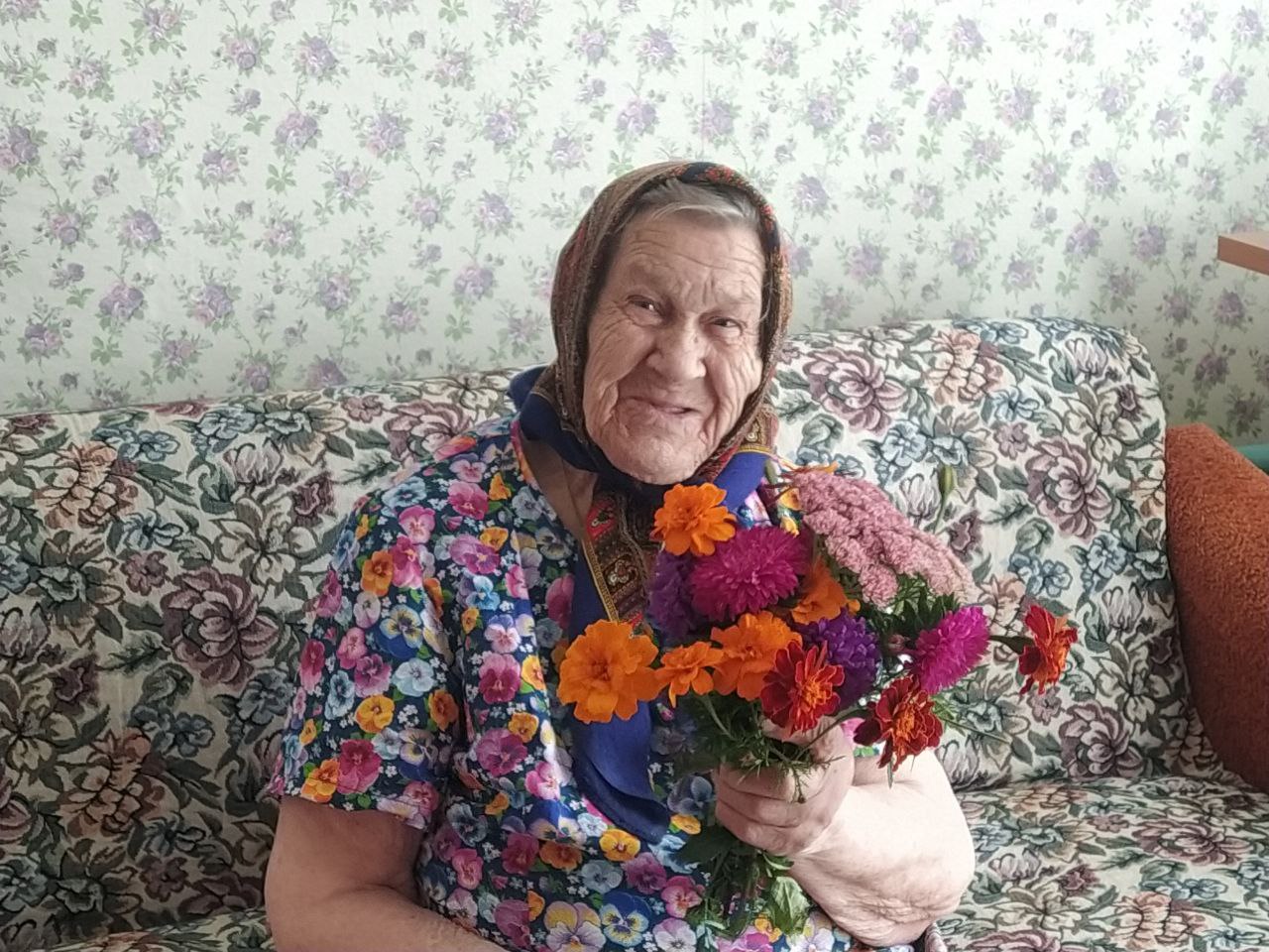 День разноцветных букетов