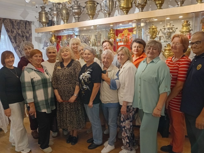 Открываем историю вместе!